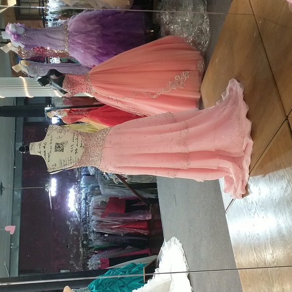 Precious formals prom dress - Picture 2 of 12